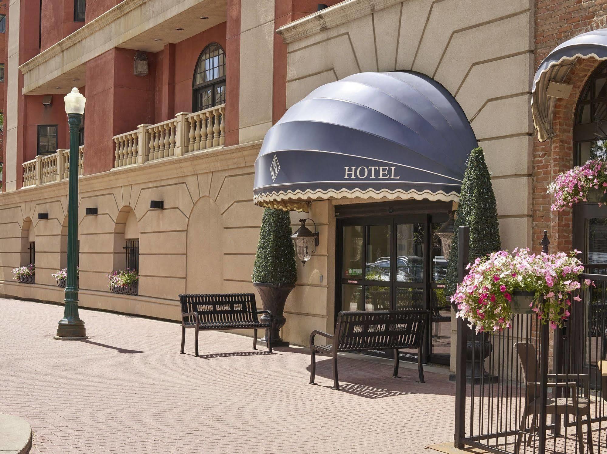 Union Bank Inn Edmonton Ngoại thất bức ảnh